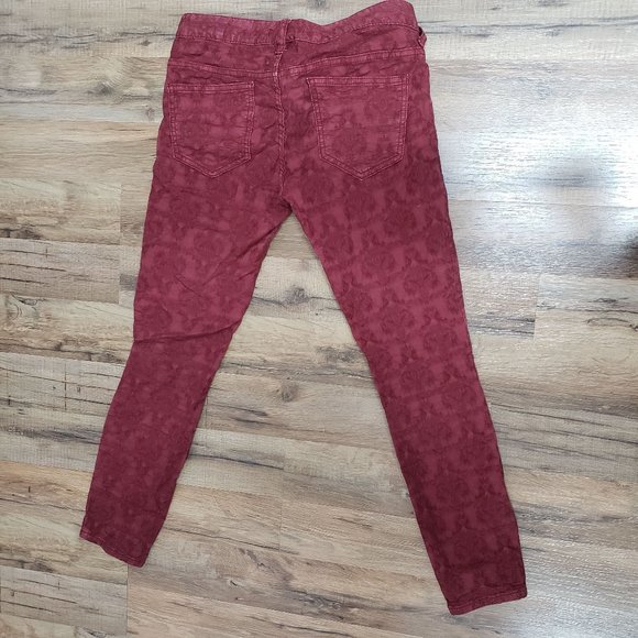 FREE PEOPLE | Textured Wine Coloured Skinny Pants - Picture 3 of 3